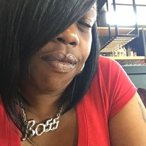 Meet your Posher, Virginia